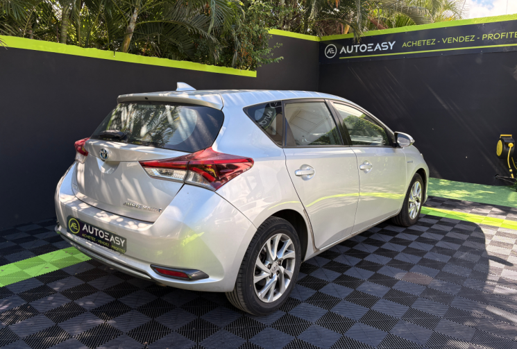 Toyota AURIS  (180) Phase 2 1.8 VVT-i HSD CVT 136cv