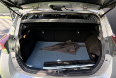 Toyota AURIS  (180) Phase 2 1.8 VVT-i HSD CVT 136cv