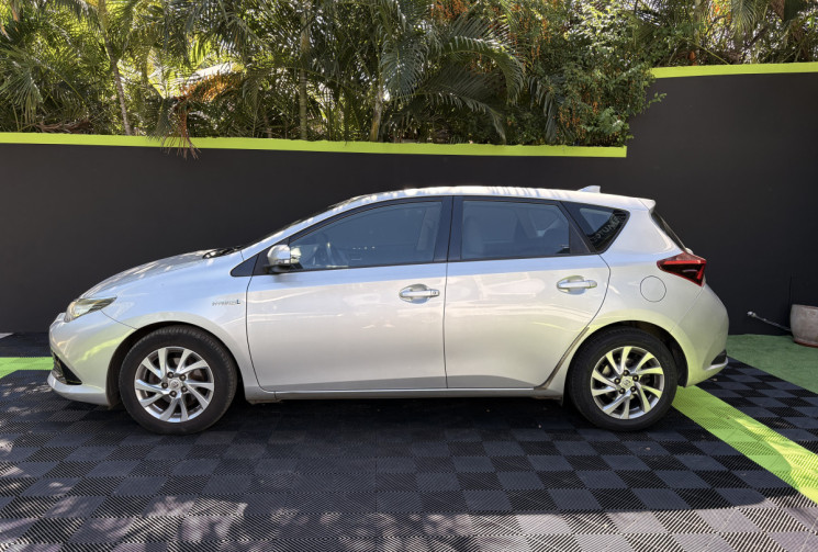 Toyota AURIS  (180) Phase 2 1.8 VVT-i HSD CVT 136cv