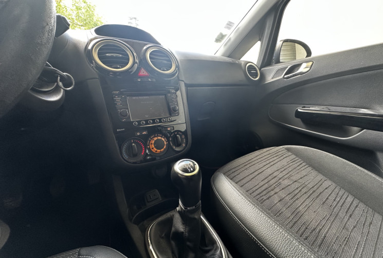 Opel Corsa  V 1.2 70ch Edition 3p