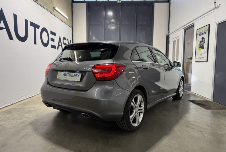 Mercedes Classe A 200 d Fascination intérieur cuir sièges électriques à mémoire 