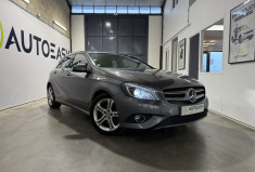 Mercedes Classe A 200 d Fascination intérieur cuir sièges électriques à mémoire 