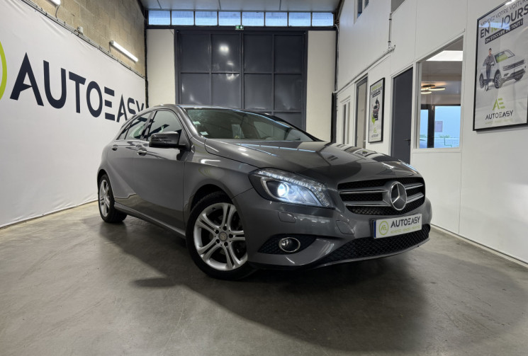 Mercedes Classe A 200 d Fascination intérieur cuir sièges électriques à mémoire 