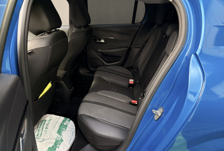 Peugeot 208  II (P21) 1.2 EAT8 130cv