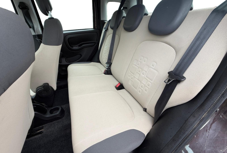 FIAT Panda 1.0 / 69 CH / LOUNGE / CLIM