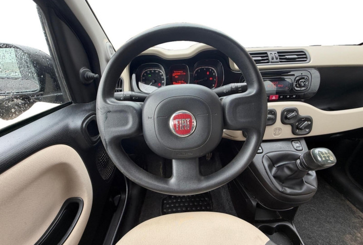 FIAT Panda 1.0 / 69 CH / LOUNGE / CLIM