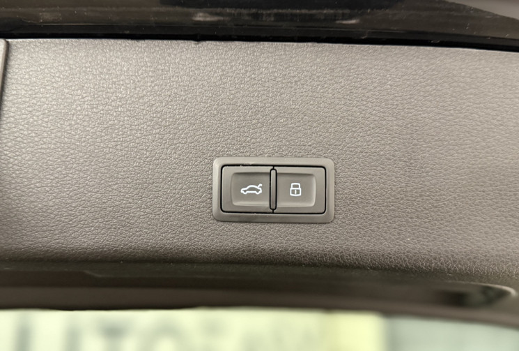 Audi e-tron Avus Extended 55 408 ch Quattro 