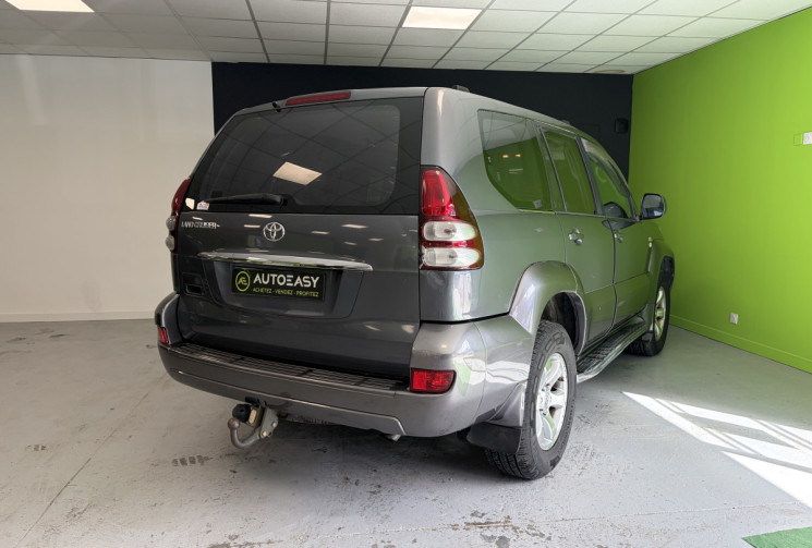 Toyota Land Cruiser 3.0 L D4-D KDJ 120 165 CV 