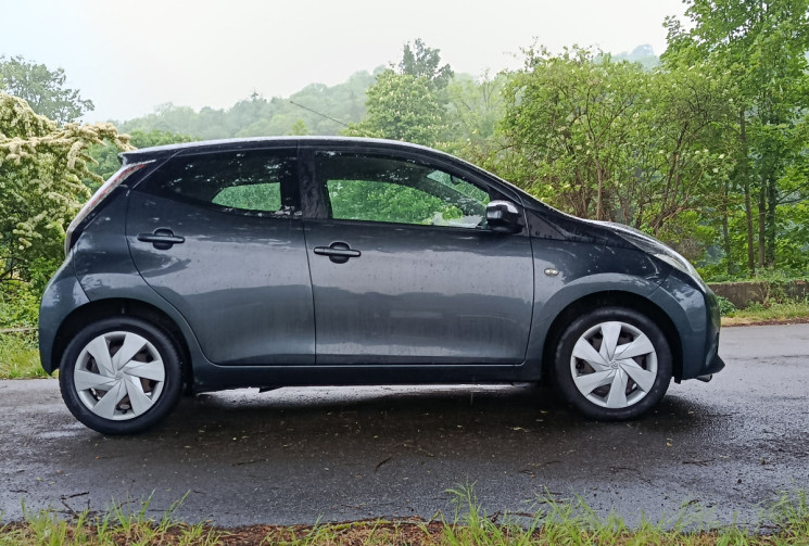 Toyota Aygo 1.0 VVTi 69 / Moteur à chaine / Idéal Jeune Permis / Garantie 6 mois