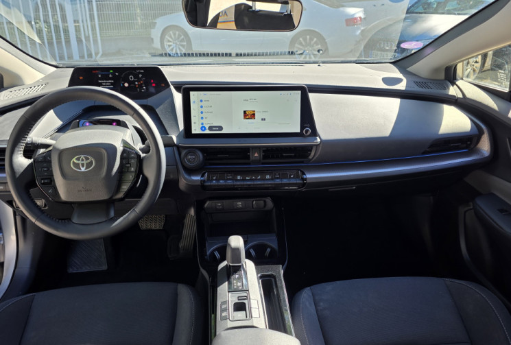 Toyota PRIUS  Toyota Prius 5  2.0 Hybride Rechargeable 223ch PHEVEV Dynamic