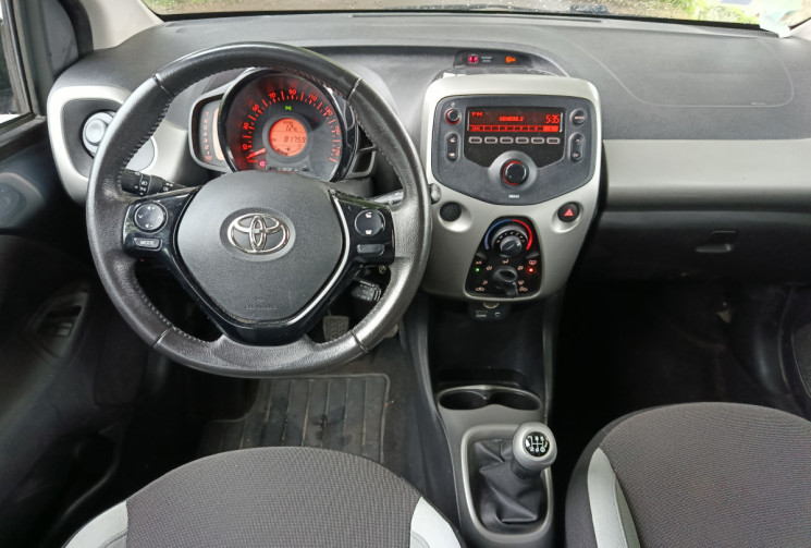 Toyota Aygo 1.0 VVTi 69 / Moteur à chaine / Idéal Jeune Permis / Garantie 6 mois