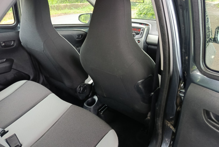 Toyota Aygo 1.0 VVTi 69 / Moteur à chaine / Idéal Jeune Permis / Garantie 6 mois