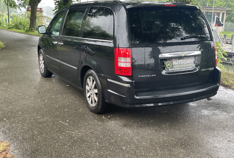 Chrysler GRAND VOYAGER 3.8 V6 LIMITED STOW N' GO 193 / 7 PLACES / BOITE AUTO / INTERIEUR CUIR