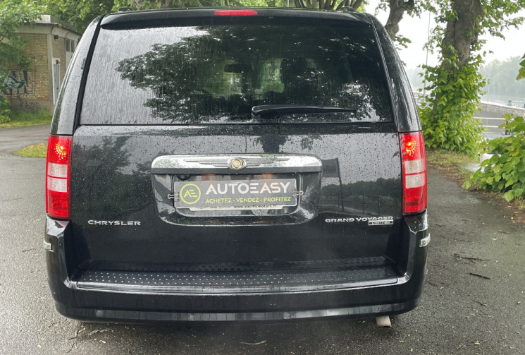 Chrysler GRAND VOYAGER 3.8 V6 LIMITED STOW N' GO 193 / 7 PLACES / BOITE AUTO / INTERIEUR CUIR