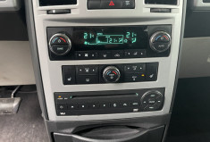 Chrysler GRAND VOYAGER 3.8 V6 LIMITED STOW N' GO 193 / 7 PLACES / BOITE AUTO / INTERIEUR CUIR