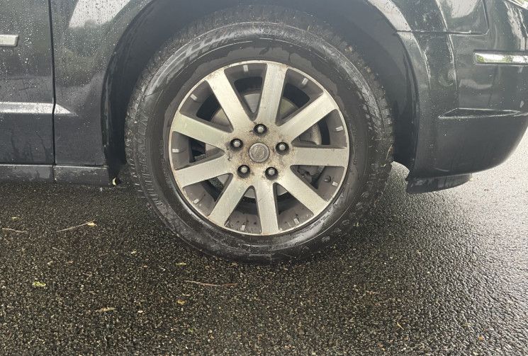 Chrysler GRAND VOYAGER 3.8 V6 LIMITED STOW N' GO 193 / 7 PLACES / BOITE AUTO / INTERIEUR CUIR