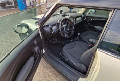 Mini Clubman 1.6 hdi cooper 110 CH