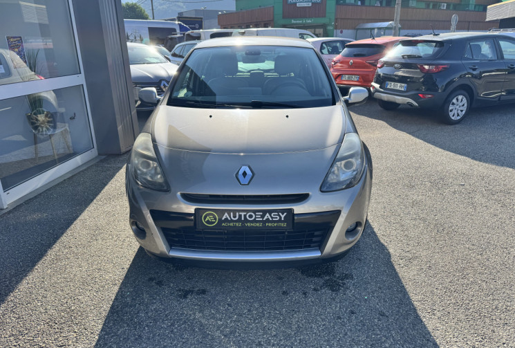 Renault Clio III phase 2 1.5 dci 106 Initiale Paris - 1ère main