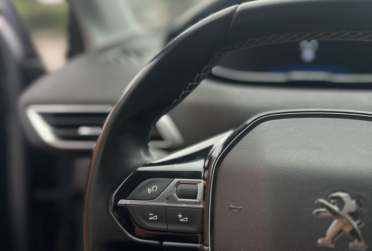 Peugeot 3008 1.6 BlueHDi 120ch Allure