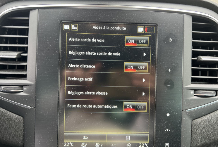 Renault Megane IV Estate 1.5 Blue dCi 115 cv BVM6 INTENS