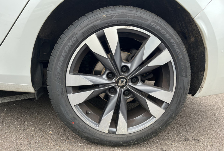 Renault Megane IV Estate 1.5 Blue dCi 115 cv BVM6 INTENS
