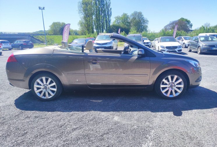 Ford Focus CC 2.0 TDCI 140 CH TITANIUM 