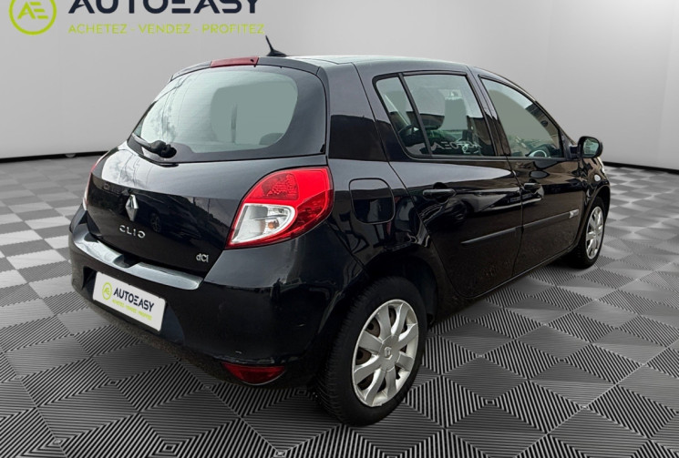 Renault Clio III / 1.5 DCI / 75 CH / EXPRESSION / CLIM / DISTRIB OK 