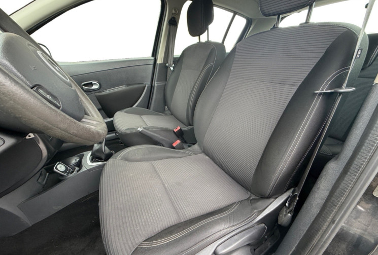 Renault Clio III / 1.5 DCI / 75 CH / EXPRESSION / CLIM / DISTRIB OK 