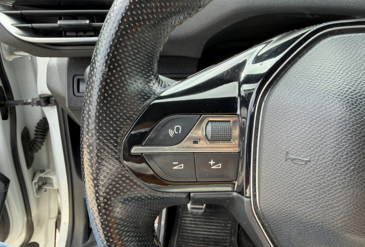 Peugeot 3008 1.5 BlueHDi 130ch E6.c GT Line S&S / CARPLAY / GPS / CAMERA DE RECUL
