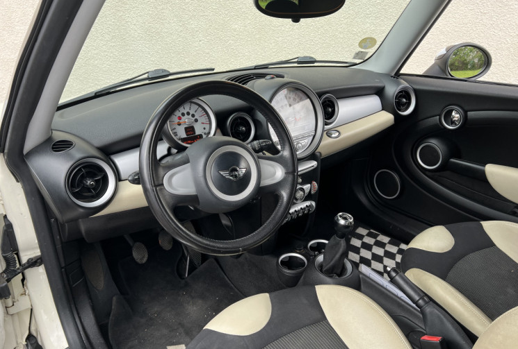 Mini Mini (R56) Cooper 1.6 i 16V 120cv