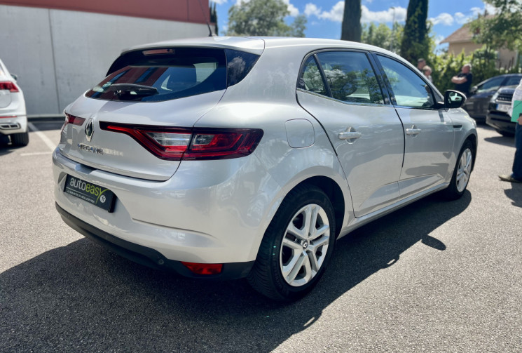 Renault Megane IV 4 1.5 DCI 110 BUSINESS / Super état / 2018 / 208000km