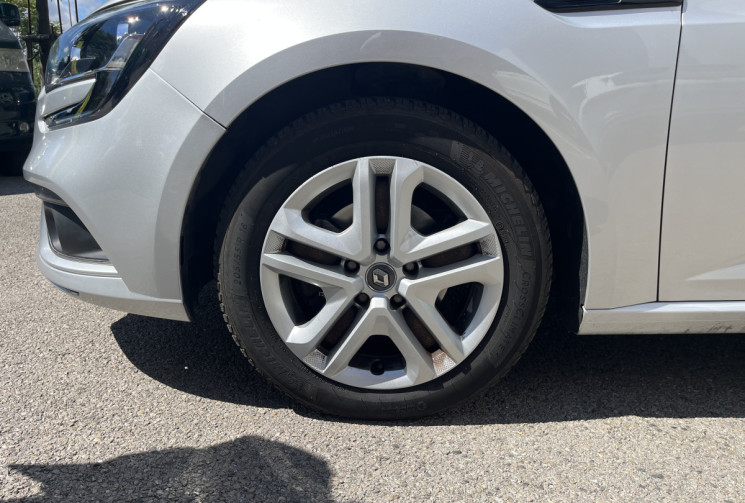 Renault Megane IV 4 1.5 DCI 110 BUSINESS / Super état / 2018 / 208000km