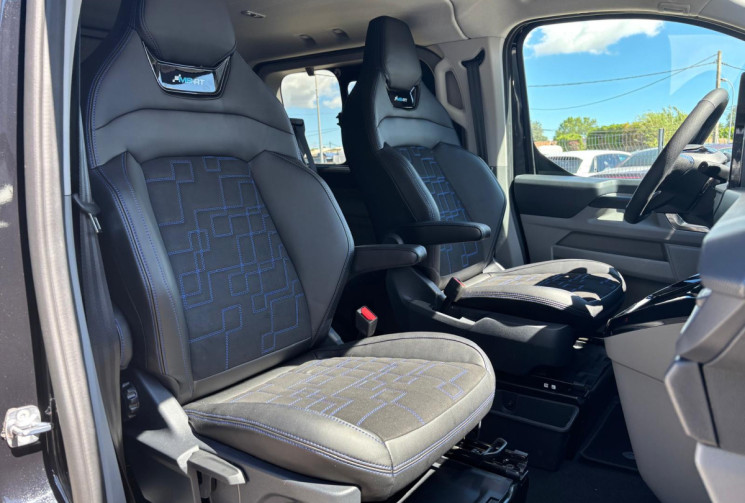 Ford Custom TRASNSIT CUSTOM MS RT 2,0 ECOBLUE DIESEL NEUF 40 KM / IMMAT FRANCAIS MAI 2026 