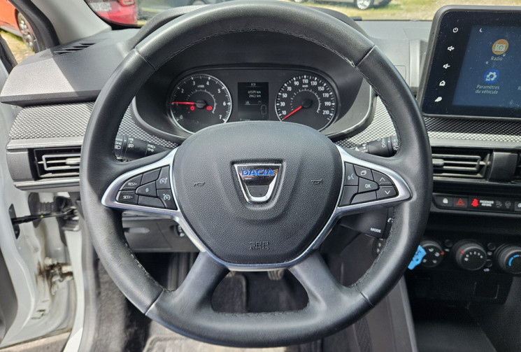 Dacia Jogger 1.0 TCE 100 ECO G EXPRESSION ESSENCE + GPL