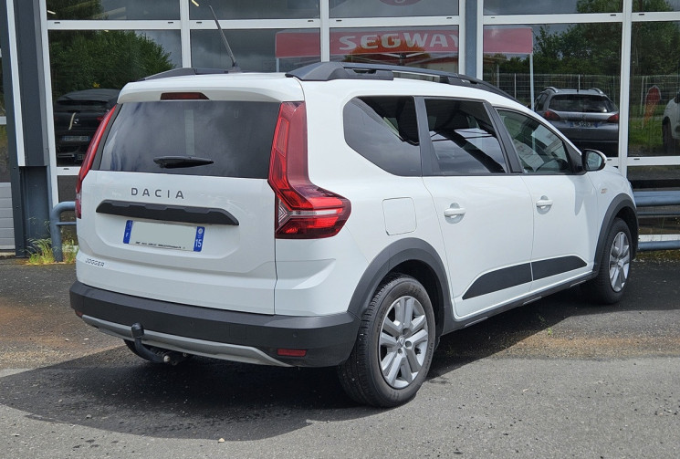 Dacia Jogger 1.0 TCE 100 ECO G EXPRESSION ESSENCE + GPL