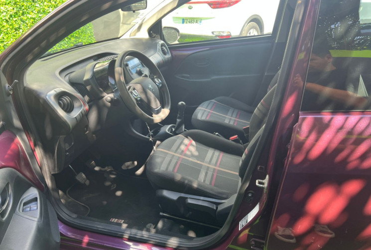 Peugeot 108 1.2 VTi 12V 82 cv
