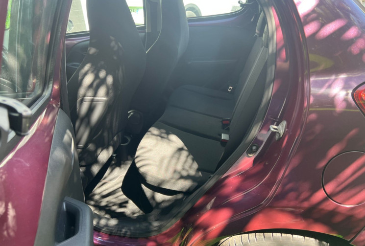 Peugeot 108 1.2 VTi 12V 82 cv