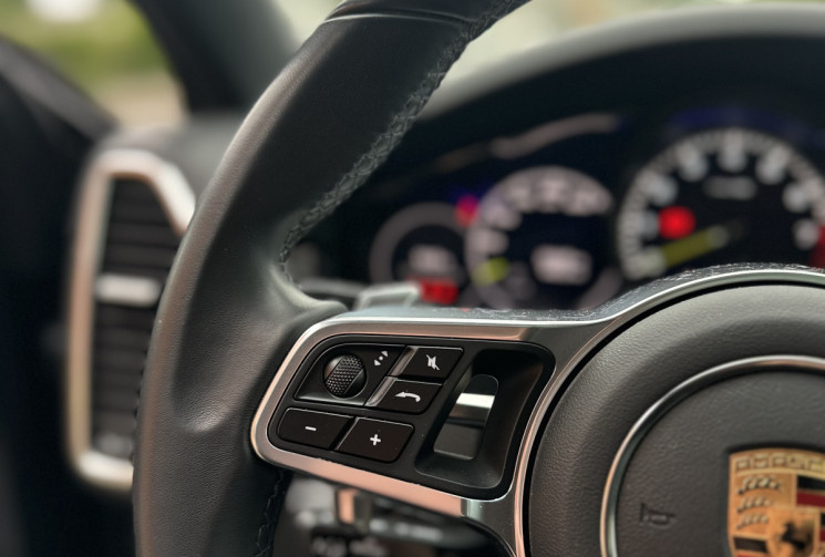 Porsche CAYENNE COUPE 3.0 V6 462ch E-Hybrid Platinum Edition
