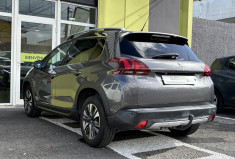 Peugeot 2008 1.2 Puretech 12V FAP S&S EAT6 110 cv Allure // Boite automatique