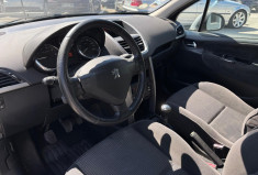 Peugeot 207 1.6i 16V - 120 Sport Pack