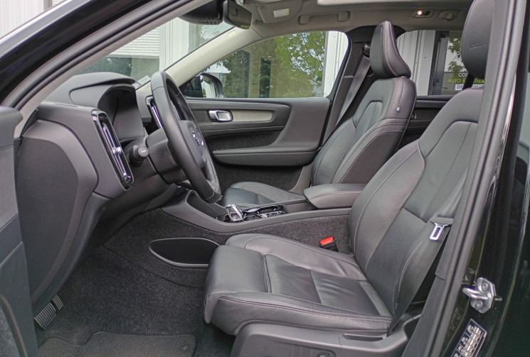 Volvo XC40 1,5 Ti PHEV 262 ch Inscription Luxe avec Toit Ouvrant