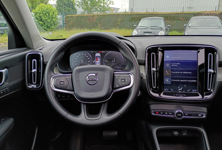 Volvo XC40 1,5 Ti PHEV 262 ch Inscription Luxe avec Toit Ouvrant