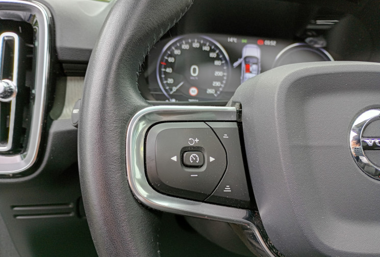 Volvo XC40 1,5 Ti PHEV 262 ch Inscription Luxe avec Toit Ouvrant