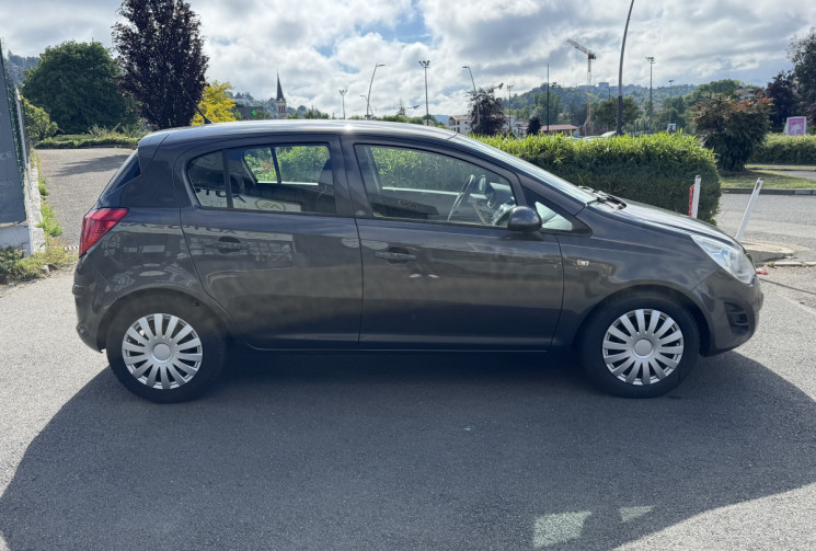 Opel Corsa 1.4i 100 cv ENJOY
