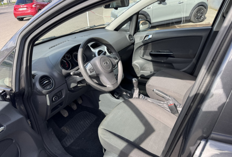 Opel Corsa 1.4i 100 cv ENJOY