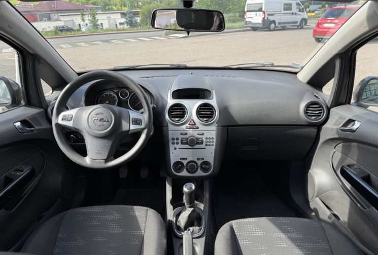 Opel Corsa 1.4i 100 cv ENJOY