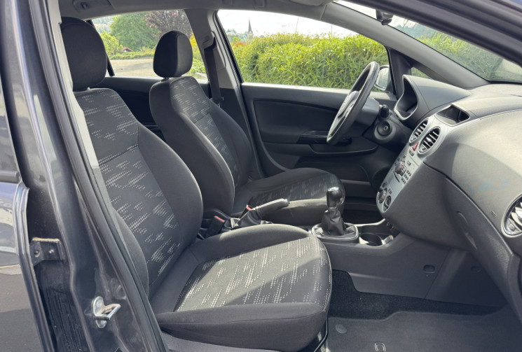 Opel Corsa 1.4i 100 cv ENJOY