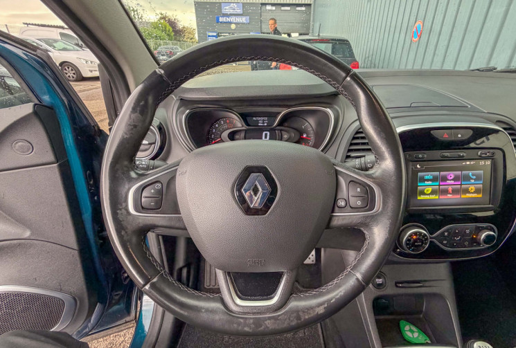 Renault Captur 1.3 Tce 130 CAMÉRA DE RECUL FEUX LED CARPLAY ANDROID AUTO KEYLESS ROUE DE SECOURS