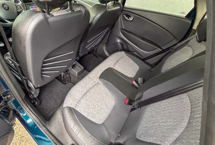 Renault Captur 1.3 Tce 130 CAMÉRA DE RECUL FEUX LED CARPLAY ANDROID AUTO KEYLESS ROUE DE SECOURS