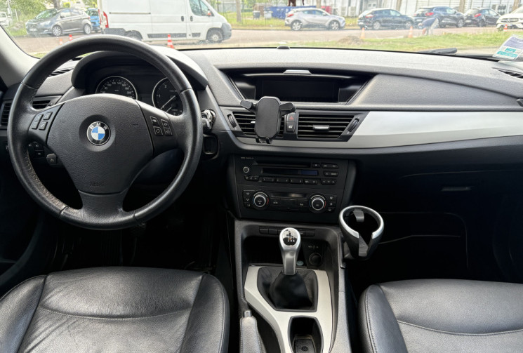 BMW X1 2.0 D 177cv XDRIVE ( entretiens et suivi BMW)